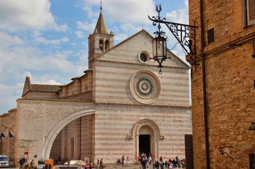 Visita guiada a Assis e Orvieto saindo de Roma Visita guiada a Assis e Orvieto saindo de Roma